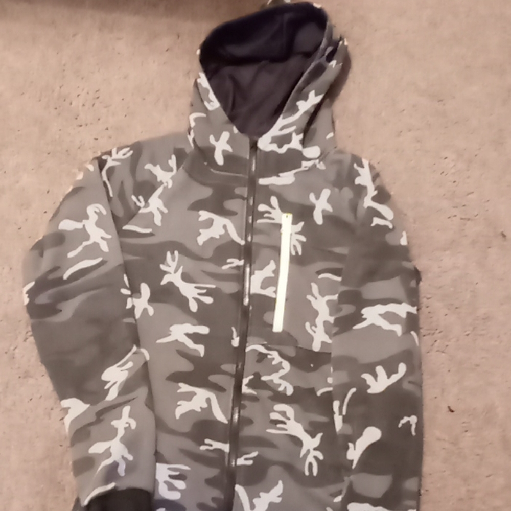 Grey/dark grey camo jogger sweatsuit